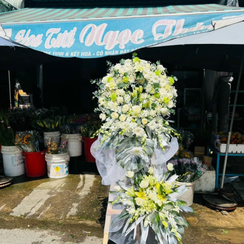 Mẫu Hoa Chia Buồn Đức Hòa mẫu 9
